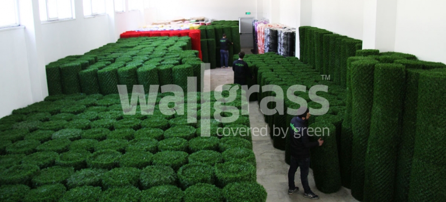 Synthetic Grass Fence Manufacturers and Price